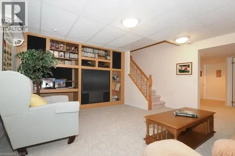 137 Foxboro Drive Baden ON N3A 3N2