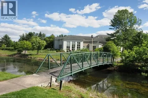137 Foxboro Drive Baden ON N3A 3N2
