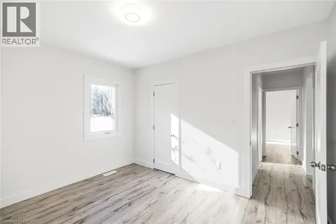 100 Green Mountain Road East Stoney Creek ON L8J 2W4