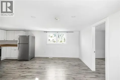 100 Green Mountain Road East Stoney Creek ON L8J 2W4
