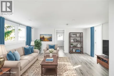 100 Green Mountain Road East Stoney Creek ON L8J 2W4