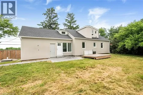 100 Green Mountain Road East Stoney Creek ON L8J 2W4