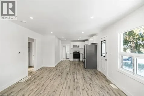 100 Green Mountain Road East Stoney Creek ON L8J 2W4