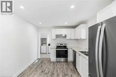 100 Green Mountain Road East Stoney Creek ON L8J 2W4