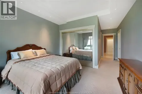 4955 Riverside Drive Windsor ON N8Y 5A3
