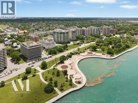 4955 Riverside Drive Windsor ON N8Y 5A3