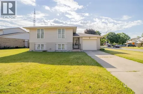 8 Regal Place Chatham ON N7M 5P5