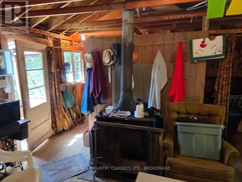 860 Mazinaw Lake Addington Highlands ON K0H 1K0