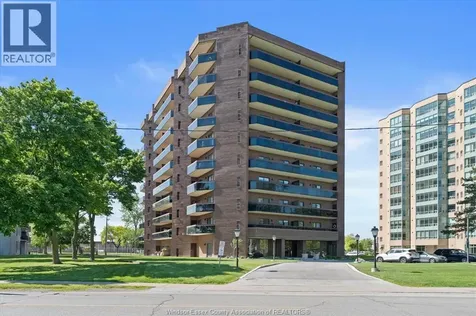 3663 Riverside Drive East Windsor ON N8Y 4V3