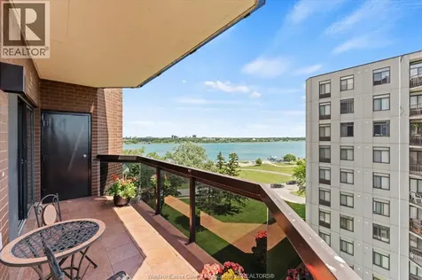 3663 Riverside Drive East Windsor ON N8Y 4V3