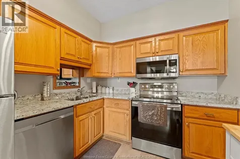 3663 Riverside Drive East Windsor ON N8Y 4V3