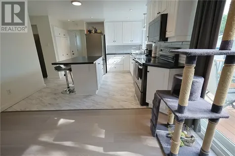 12 Downsview Crescent Ottawa ON K2G 0A5