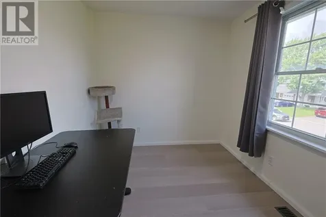12 Downsview Crescent Ottawa ON K2G 0A5