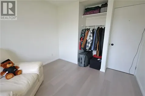 12 Downsview Crescent Ottawa ON K2G 0A5