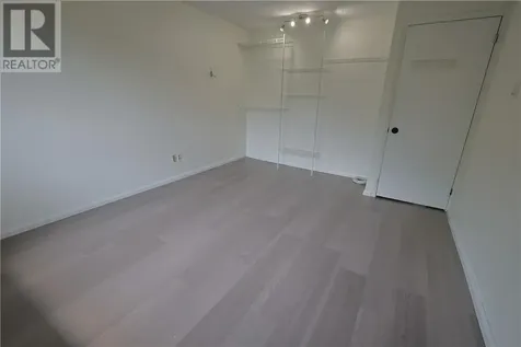 12 Downsview Crescent Ottawa ON K2G 0A5
