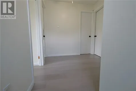 12 Downsview Crescent Ottawa ON K2G 0A5