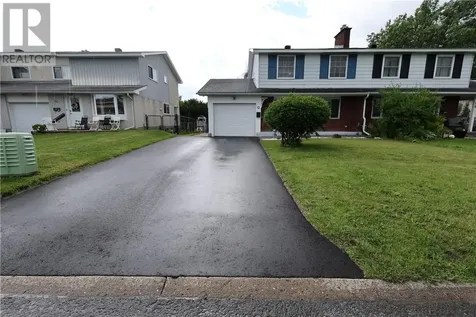 12 Downsview Crescent Ottawa ON K2G 0A5