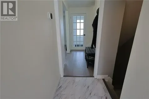 12 Downsview Crescent Ottawa ON K2G 0A5