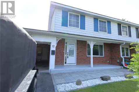 12 Downsview Crescent Ottawa ON K2G 0A5