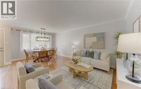 55 Southwood Drive Kitchener ON N2E 2E6