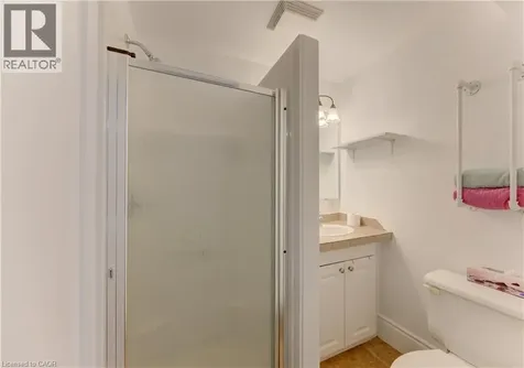 55 Southwood Drive Kitchener ON N2E 2E6