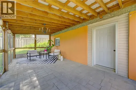 55 Southwood Drive Kitchener ON N2E 2E6