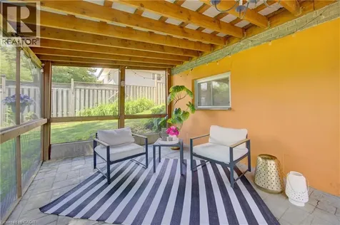 55 Southwood Drive Kitchener ON N2E 2E6