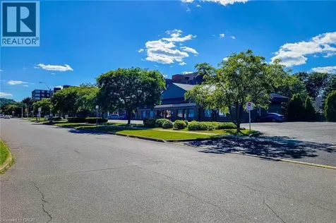 975 Queenston Road Stoney Creek ON L8G 1B8