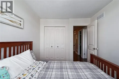 72 Silver Glen Boulevard Collingwood ON L9Y 0G9