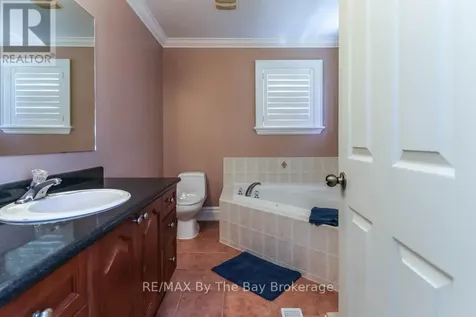 121 Royal Beech Drive Wasaga Beach ON L9Z 2N2