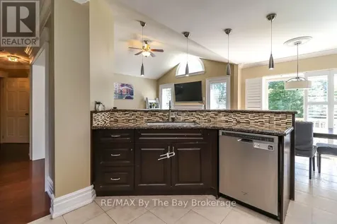 121 Royal Beech Drive Wasaga Beach ON L9Z 2N2