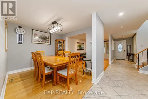 1237 Cedarcroft Crescent Ottawa ON K1B 5G9