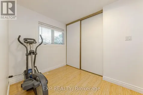 1237 Cedarcroft Crescent Ottawa ON K1B 5G9