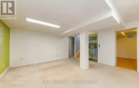 1237 Cedarcroft Crescent Ottawa ON K1B 5G9
