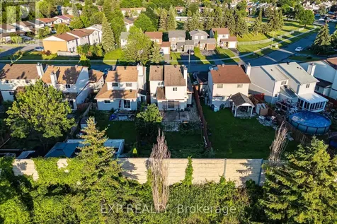 1237 Cedarcroft Crescent Ottawa ON K1B 5G9