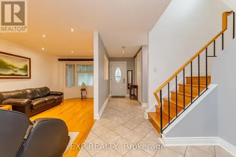 1237 Cedarcroft Crescent Ottawa ON K1B 5G9