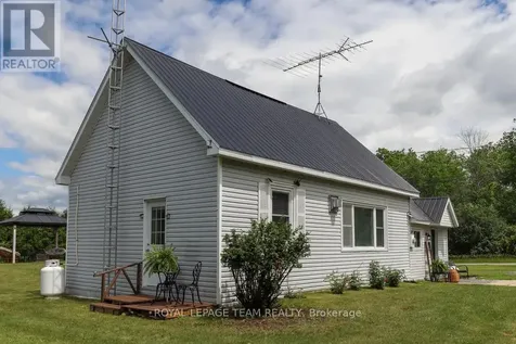 6774 Mcleansville Road Augusta ON K0E 1X0