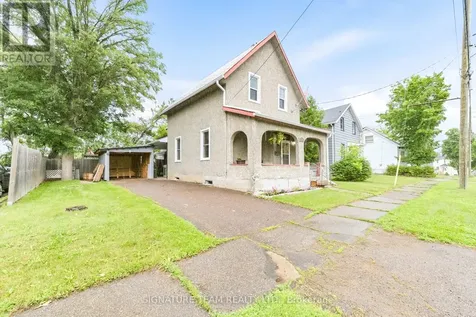 652 Moffat Street Pembroke ON K8A 3Y1