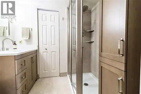 10 Van Allen Avenue Chatham ON N7L 5K1