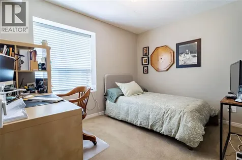 10 Van Allen Avenue Chatham ON N7L 5K1