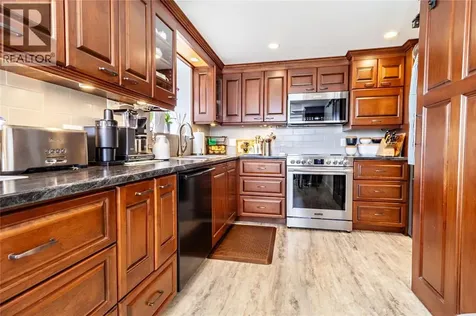 10 Van Allen Avenue Chatham ON N7L 5K1