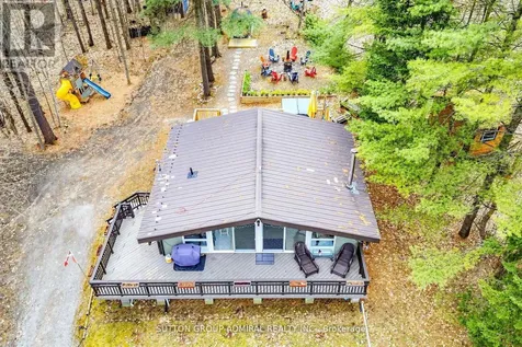 28 Timcourt Drive Tiny ON L9M 0B9