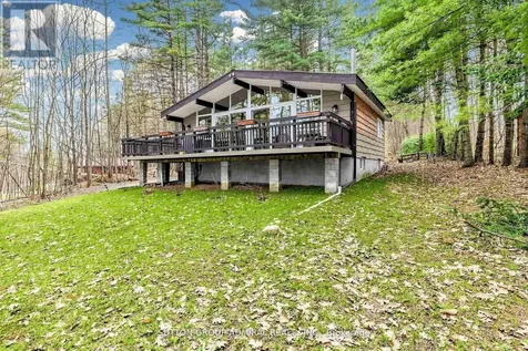 28 Timcourt Drive Tiny ON L9M 0B9