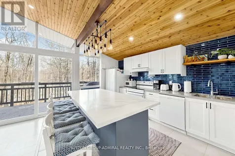 28 Timcourt Drive Tiny ON L9M 0B9