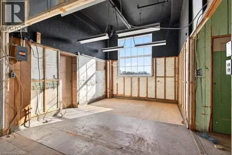 144 Chatham Street Hamilton ON L8P 2B6