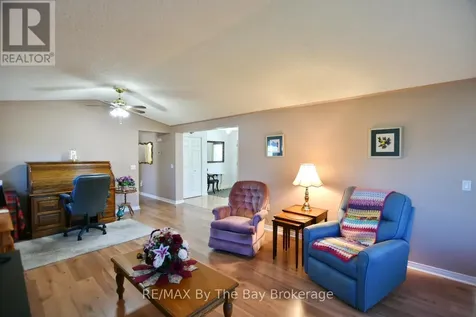 12 Indiana Avenue Wasaga Beach ON L9Z 3A8