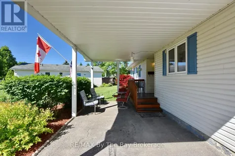 12 Indiana Avenue Wasaga Beach ON L9Z 3A8