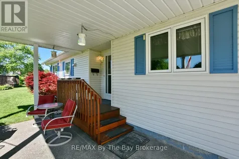 12 Indiana Avenue Wasaga Beach ON L9Z 3A8