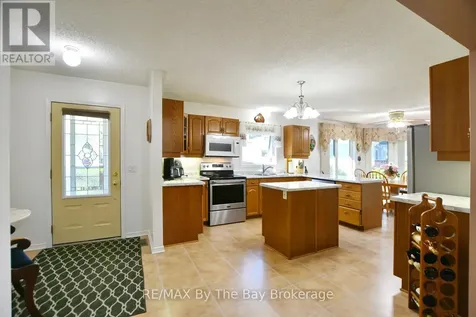 12 Indiana Avenue Wasaga Beach ON L9Z 3A8