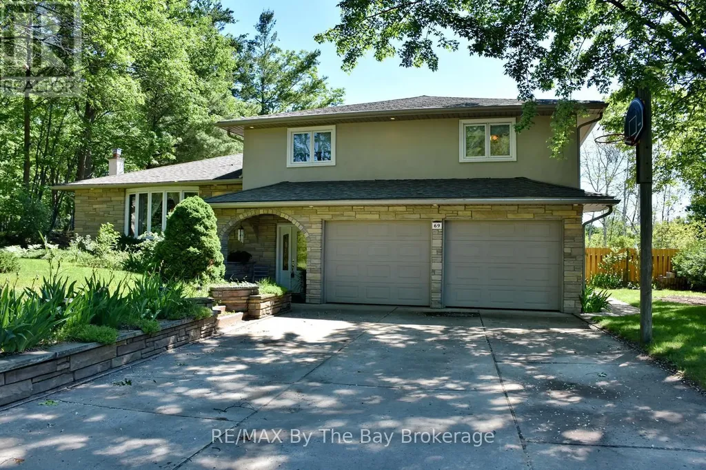 69 Frederick Drive Wasaga Beach ON L9Z 1P9